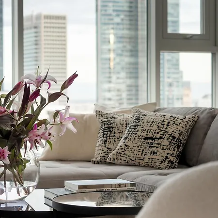 Premium Lux Unique Tower Heart Of By Renters Prestige Apartment