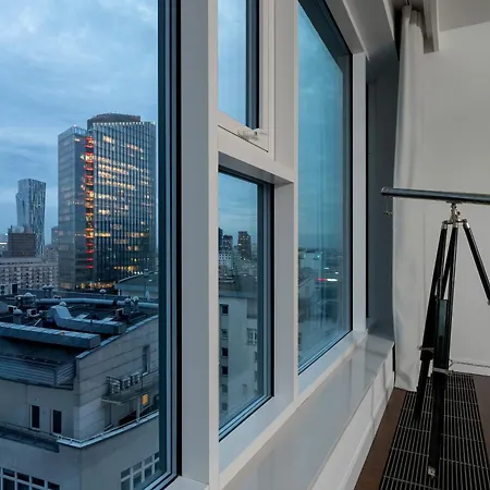 Premium Lux Unique Tower Heart Of By Renters Prestige *